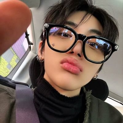 sohwanifasol's profile picture. for #BOYNEXTDOOR ★ #ZEROBASEONE 𐙚 #andTEAM 𓃦 #TREASURE♪ 🚪🌹🐺💎