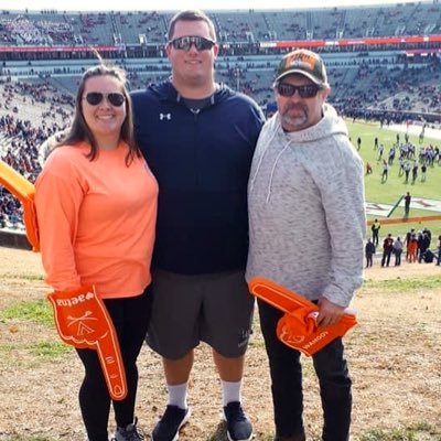 TheChrisMadison's profile picture. Built in 🇺🇸 Tested in 🇨🇦 Powered by Sports. Opinions are my own #GoHoos ⚔️
