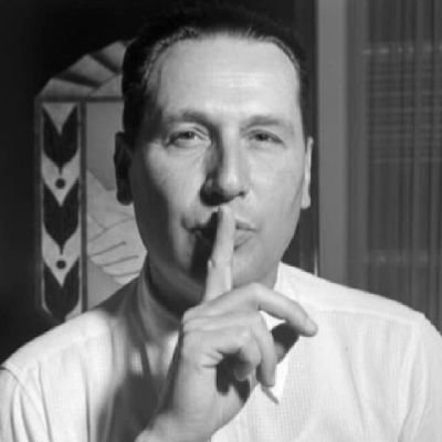 juanmol25__'s profile picture. hincha de boca💙💛💙.
duki♥️🐈‍⬛
fijate de que lado de la mecha te encontras.