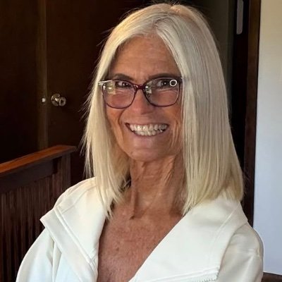 silvermom1957's profile picture. 