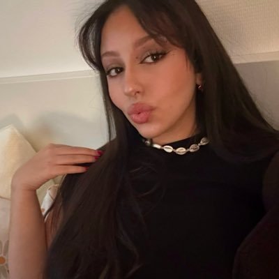 myrrabel's profile picture. 🇩🇿