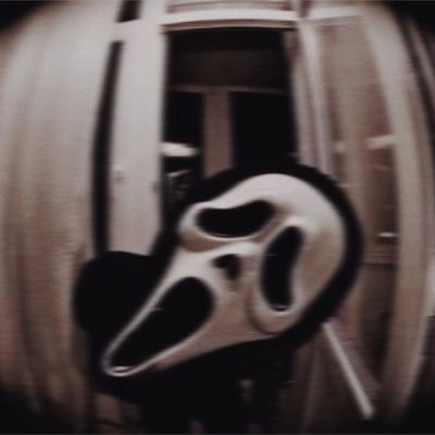 shanszhimer's profile picture. 24 || dom || sadist || DMs open