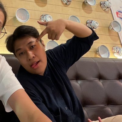 Chikakuyy's profile picture. Too bored to stay home. Too lazy to go out.