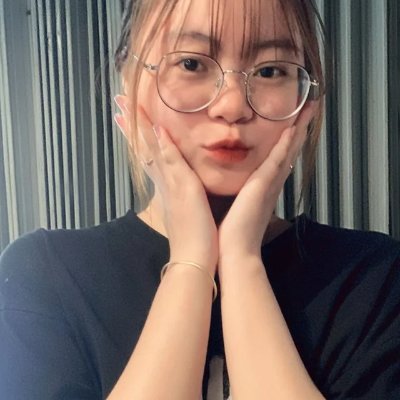 k3fs8z1i23182's profile picture. 