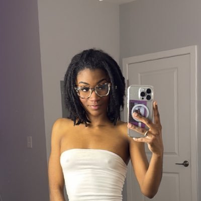 MikeJames824650's profile picture. I'm 👀 available for meetup 🚘 with facetime call 📞
Dm me for nasty content 💦💦Am always active 24/7 Hmu if you interested daddy's 
https://t.co/hokwUVfIsh