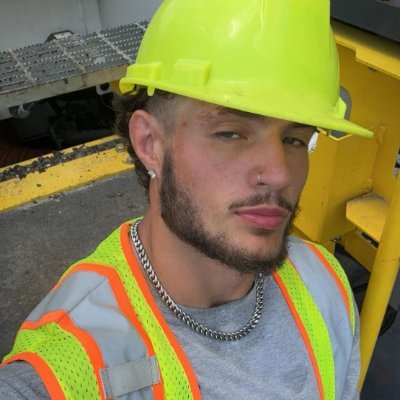 JarlChudai663's profile picture. Digital creator ❤️❤️❤️ tesla https://t.co/hC7OU91pXv tesla