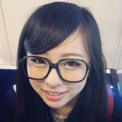 shuk00rry's profile picture. اوجي او ايسا عجوز عمرها 56 سنه جونقهان محتوى 🔞😛😅🦊🐰