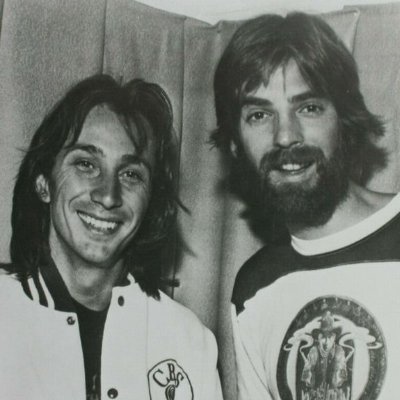 feignedecstasy's profile picture. bang! went the pistol / ouch! went the son of a gun ; @bobdylanyuri 🕊️