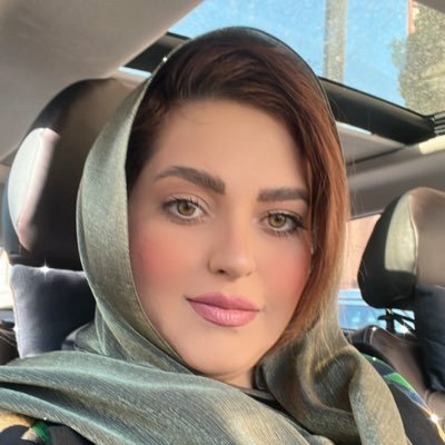 baran_engineer's profile picture. فعال اقتصادی-مخترع-صاحب برند-عاشق کتاب و قهوه -بیزار از چپ و راست-علاقمند به گفتمان سیاسی _مدافع سرسخت زنان سرزمینم