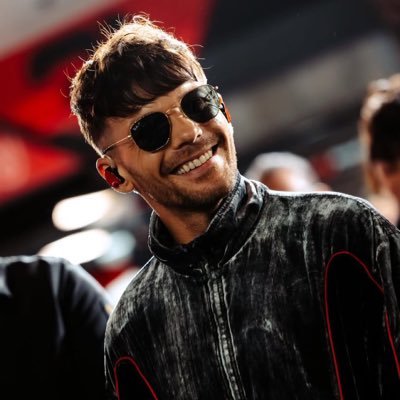 palacestruther's profile picture. #LOUIS: siiiiiiiiiiiiiiick !! ☆ probably at a gig somewhere ☆ niall talked to me 07.13.24. ꨄ︎ saw 4/5 live