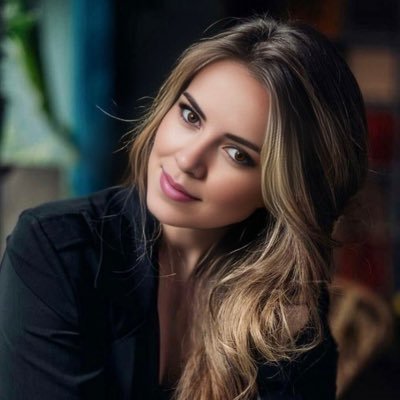 cre8rn8's profile picture. 💙💼: CPS  | CEO @NATE_health 🖥:Creator NATE |📚: ‘Confessions Of a CEO’ Trilogy