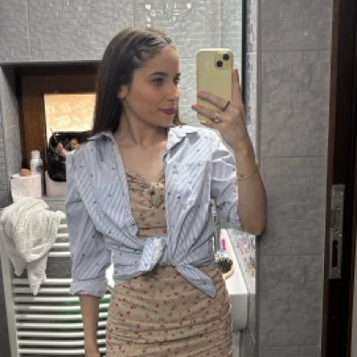 nicole48745's profile picture. https://t.co/jkTjkCoomW