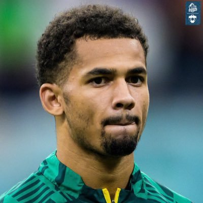 ndeinde_sow's profile picture. Polytechnicien ❤️⚽️💻