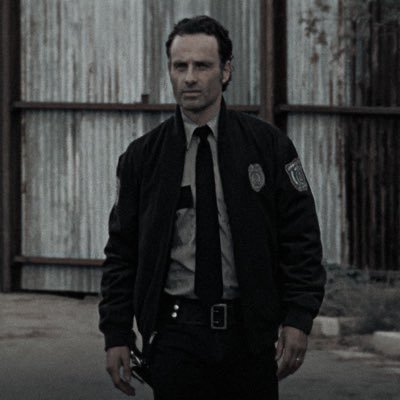 DrFordMMA's profile picture. 𝑀𝓊𝓈𝓁𝒾𝓂 𝓁𝒾𝓋𝒾𝓃𝑔 𝒾𝓃 𝓈𝓌𝑒𝒹𝑒𝓃 ☪️