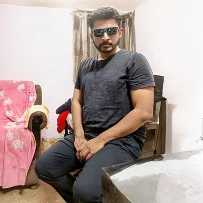 rajeshevennakat's profile picture. Cool passionate guy.. 

Business entrepreneur like Saravanan Legend, Vlogger, Bike Rider, Chess Enthusiast, Sports Lover. Follow me 💯 will follow back.