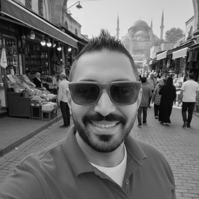 _iir_4's profile picture. الإبتسامة هى اللغة التى لا تحتاج إلى ترجمة · إبتسم فلست أنت الوحيد الذى لسعته الأيام · كن سعيداً ، فرغد العيش يبدأ بإبتسامة فإبتسم . @_iir_1