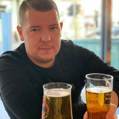 simstims1888's profile picture. 