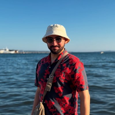 hey_sepehr's profile picture. در حال کشف خوشی های زندگی