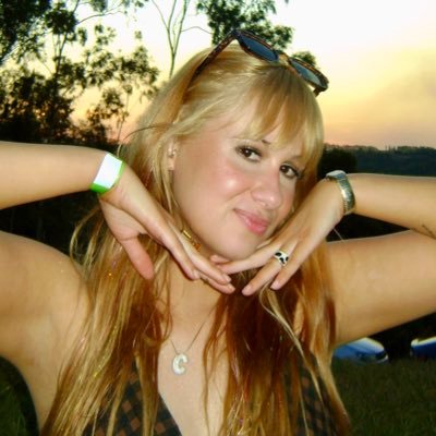 SOPEKOSMOS's profile picture. ☆ 𝐨𝐧𝐥𝐲 𝑎𝑟𝑚𝑦 #BTS that's it ! 👽txf .👽 comentarista oficial de criminal minds E da última temporada de stranger things