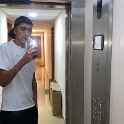 mdkk66's profile picture. 