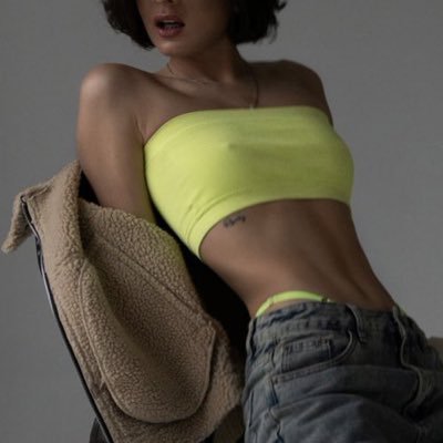 StorY_RI's profile picture. говорю, что хочу, выкладываю, что хочу, и что ты мне сделаешь? я уже в другом городе