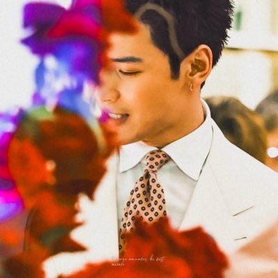 15s_of_green's profile picture. Among hundreds of billions of different galaxies, it is my greatest luck to be able to encounter bright and shining stars like you in my small nebula.