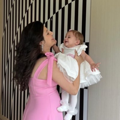 arjinaydemirr's profile picture. 