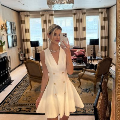 MaxinePigou0623's profile picture. It's easy to find the friend but it's hard to find  a real friend in this cruel world 💖 
If you want money, it will be blocked ❌
No Gift Card ❌ No Porn 🔞