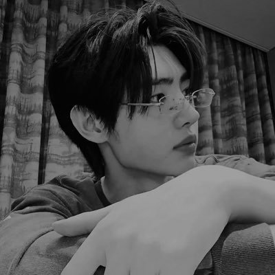 fleshniacs's profile picture. ︎ ︎ ︎ ︎ ︎ ︎