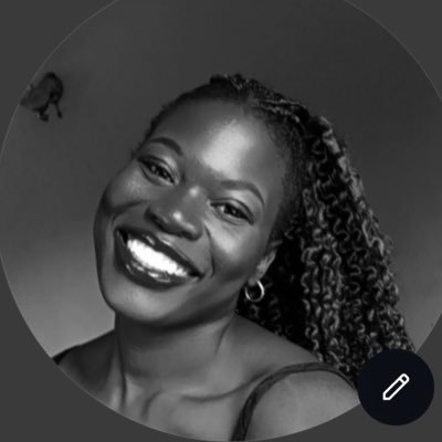 Dove_xo_xo's profile picture. Random thoughts 💭 & Delusions, A Pluviophile 🌷