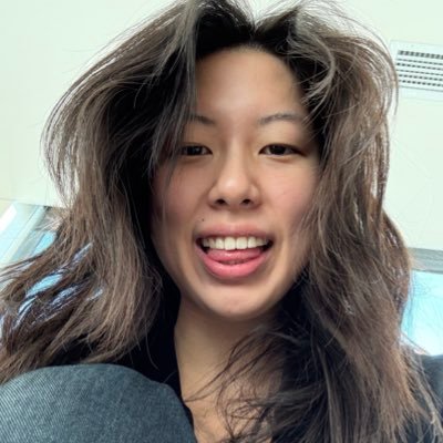 FH30_kim's profile picture. Dropped everything and came to the 🇺🇸 Clueless but building👩‍💻. Fashion 👗× AI🤖 × Real-life fit🧍‍♀️.