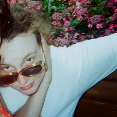 fantomregret's profile picture. Don’t take me or my tweets seriously