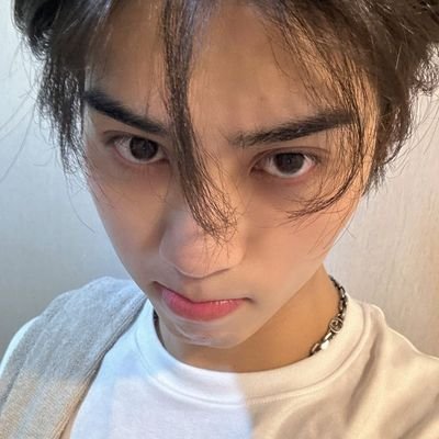 Yunhyeokgirl's profile picture. ntful / k-pop stan :)
stream ice luv