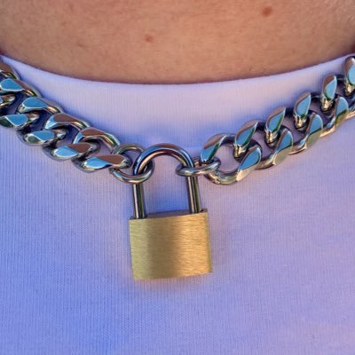 switchlevi's profile picture. 