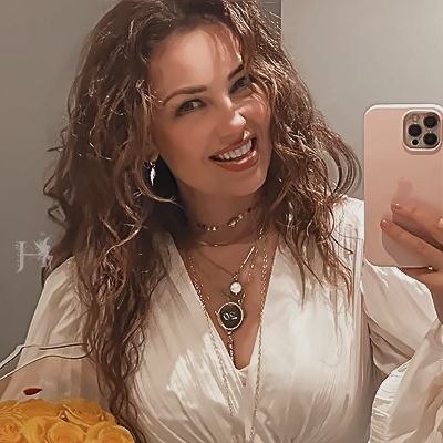 thaliboyer's profile picture. •Perfil dedicado a enaltecer as rainhas Thalia e Angelique Boyer 💟
