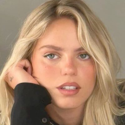 RENEEB1TEME's profile picture. ⠀ ⠀⠀⠀💋⠀｡⠀｡⠀buт⠀ı⠀κnoɯ ⠀⠀⠀ 𝗂⠀ 𝖽𝗋𝗂𝗏𝖾⠀ 𝗒𝗈𝗎⠀ 𝐂𝐑𝐀𝐙𝐘 ⠀- Delilah’s another mom
