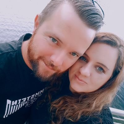 CaptiveAngel94's profile picture. Gaming between motherhood, coffee refills ☕️ & pizza slices 🍕  #CertifiedDishwasher #CODsniper #CrowMommy #ContentManager #Nurse #ExecutiveAssistant