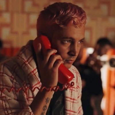 maskeddmoth's profile picture. 