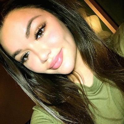 maddierose95310's profile picture. Good flat