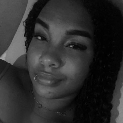 Analemosk's profile picture. 🐈‍⬛💜