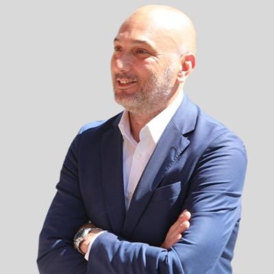 rex_pedro's profile picture. Abogado | EdTech | Lector