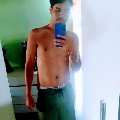 anjorebelde28's profile picture. LOUCO E SONHADOR 🎶