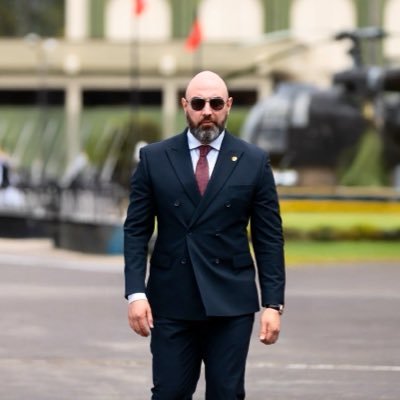 MarioGodoyEc's profile picture. Abogado en Derecho Administrativo y Cumplimiento Anticorrupción | Comprometido con la justicia y transparencia | Presidente del @CJudicaturaEc