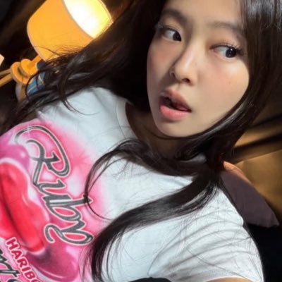 jennierismo's profile picture. ruby, track 8
