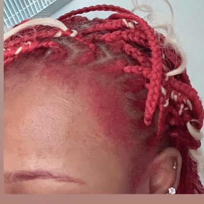 slimWracks068's profile picture. 