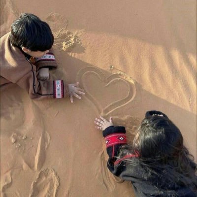 zwjtr_'s profile picture. انت حبيب روحي🌹