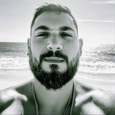 TheSoulShadow's profile picture. 🇺🇸🇮🇹🇱🇧 46. Dad. Veteran . PTSD. Capricorn. Espresso. Cigars. Scotch. Poetry. LFC.    2 Published Poetry Books ( Whispers Of The Soul ) MTM