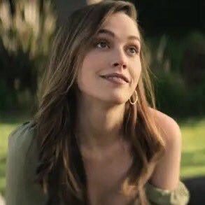 elisepatriote's profile picture. joue avec moi tu retourneras prier aussi vite que tu as délaissé la prière 🤭