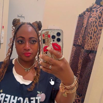 Icyunv_Tiana's profile picture. What's Understood Doesn't Need to be Explained💯