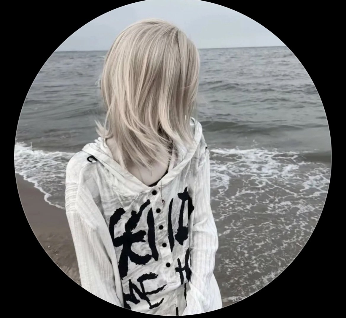 PoetryFord's profile picture. 